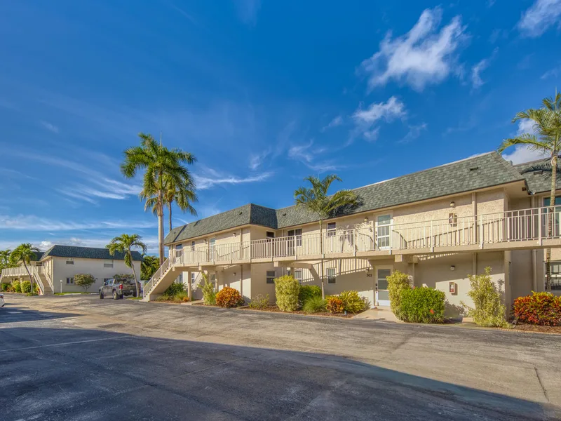 3601 S Ocean Boulevard 307, South Palm Beach, FL 33480