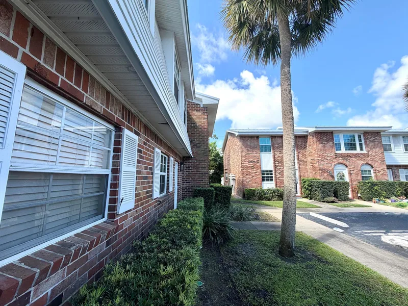 413 N Cypress Drive 4, Tequesta, FL 33469