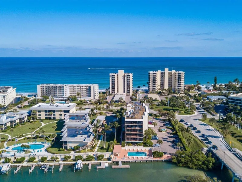 225 Beach Road Road 303, Tequesta, FL 33469