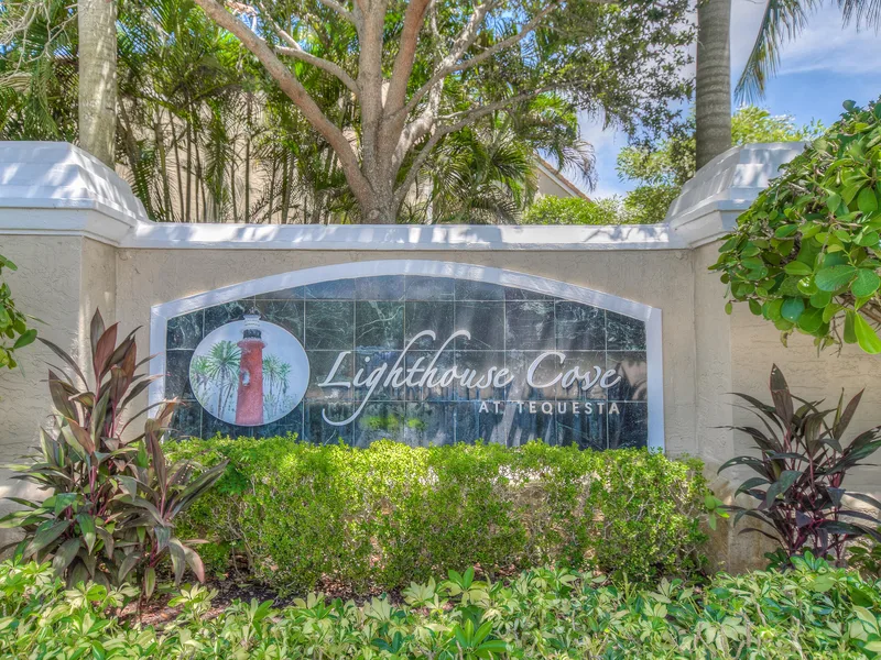 242 Village Boulevard 2203, Tequesta, FL 33469