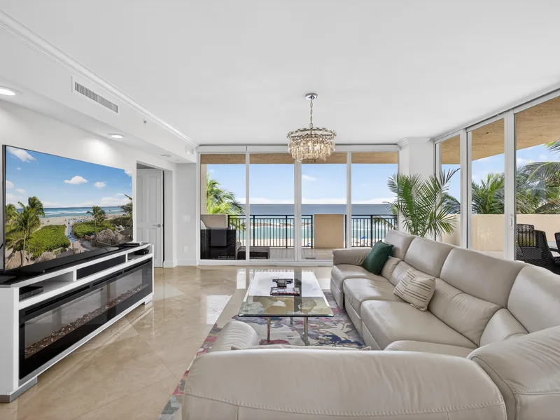 3800 N Ocean Drive 452, Singer Island, FL 33404