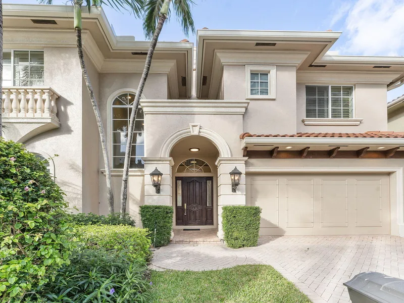 3632 S Ocean Boulevard, Highland Beach, FL 33487