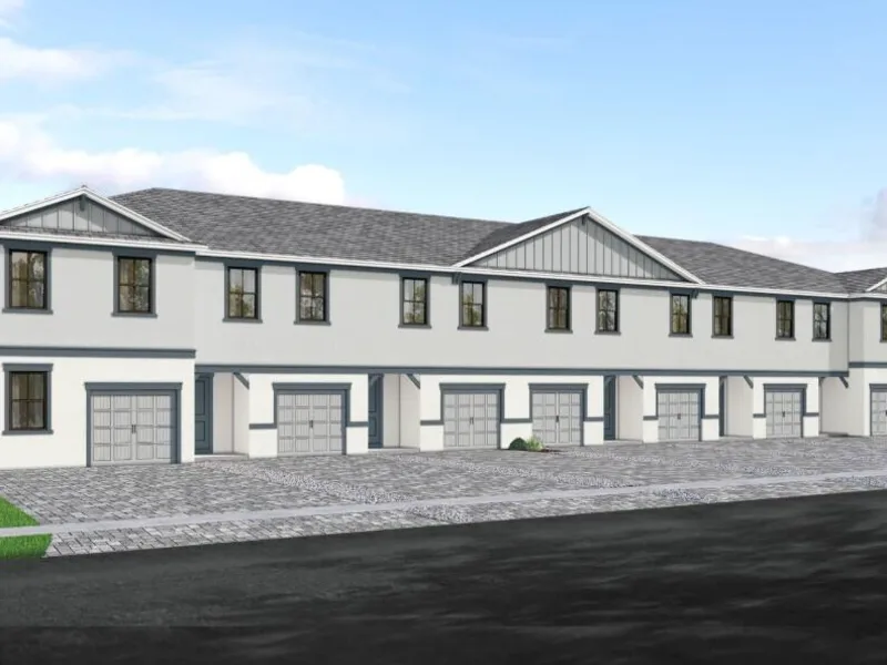 4249 Efendi Drive Latitude 16-03, Lantana, FL 33462