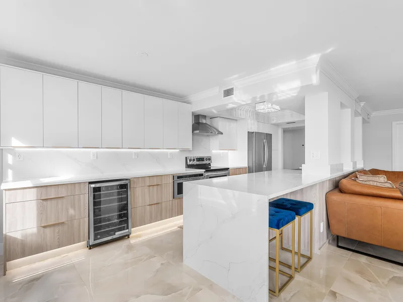 5480 N Ocean Drive A1c, Singer Island, FL 33404