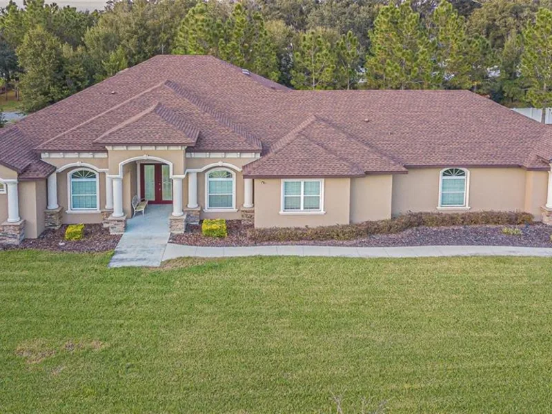 13102 Done Groven Drive, Dover, FL, 33527