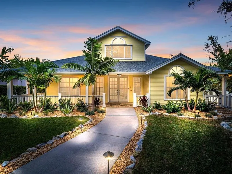 266 Florida Boulevard, Crystal Beach, FL, 34681