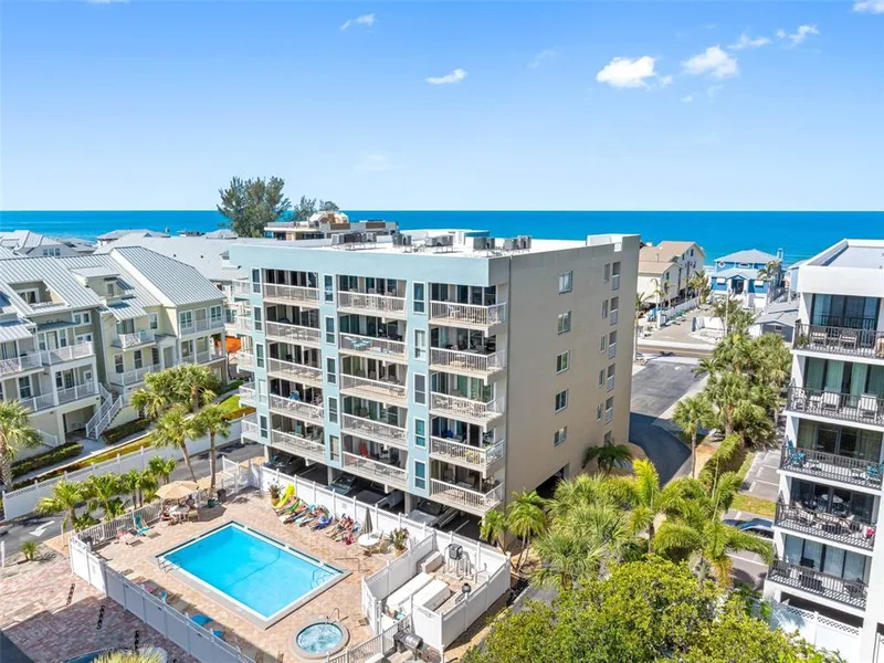 19925 Gulf Boulevard, Unit 402, Indian Shores, FL, 33785