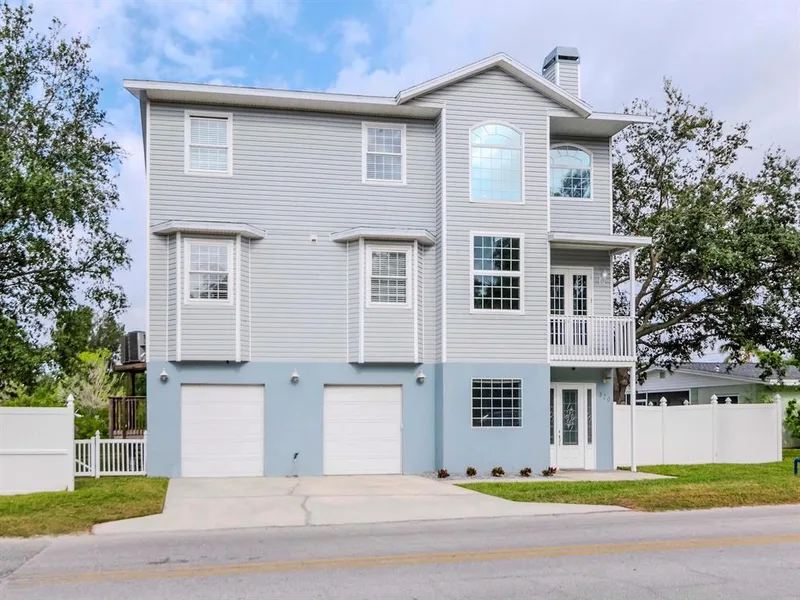 320 Georgia Avenue, Crystal Beach, FL, 34681