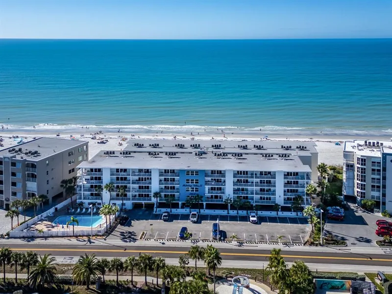 19610 Gulf Boulevard, Unit 303, Indian Shores, FL, 33785