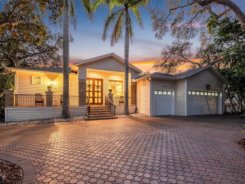 1581 Alexander Road, Belleair, FL, 33756