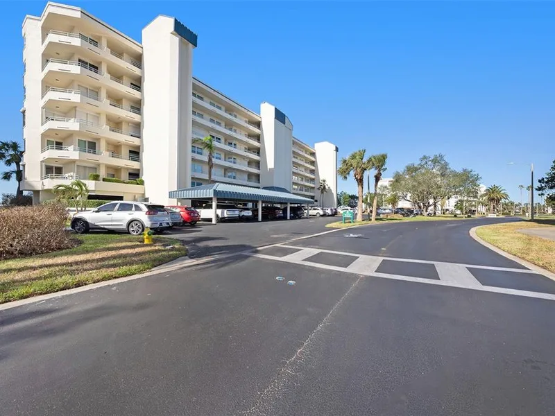 7984 Sailboat Key Boulevard S, Unit 401, South Pasadena, FL, 33707