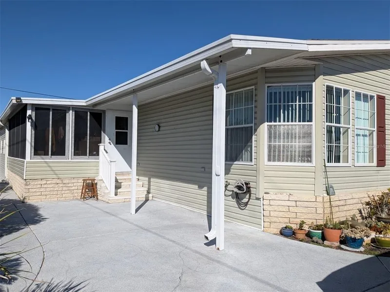 34709 Lake Drive N, Pinellas Park, FL, 33781