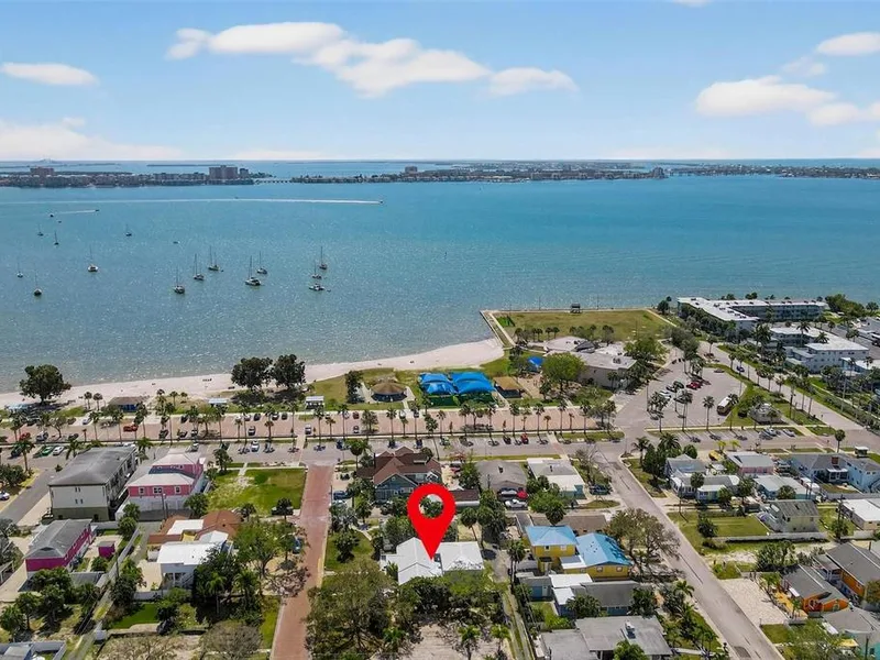 3113 57th Street S, Gulfport, FL, 33707