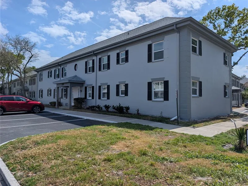 6990 Place De La Paix, Unit 1a, South Pasadena, FL, 33707