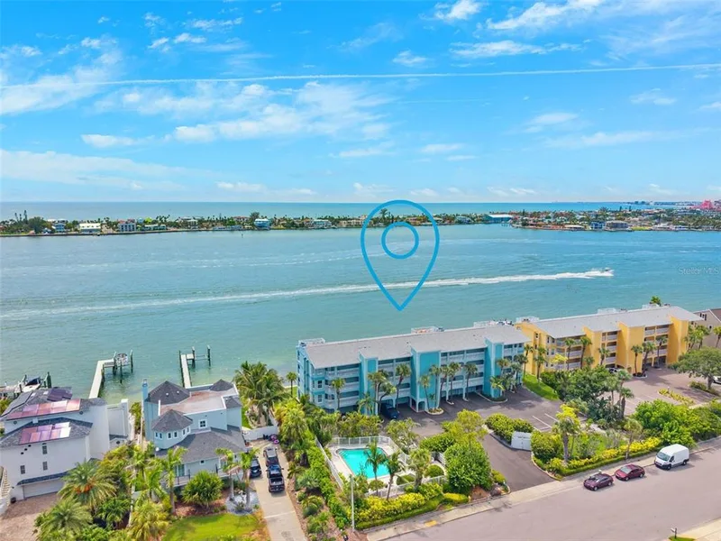 380 8th Avenue N, Unit 4, Tierra Verde, FL, 33715