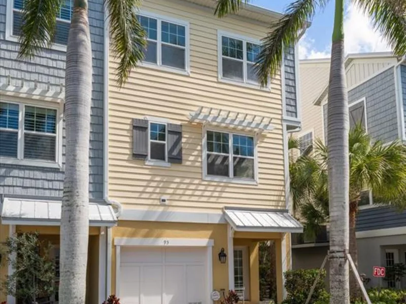 93 The Cove Way, Indian Rocks Beach, FL, 33785