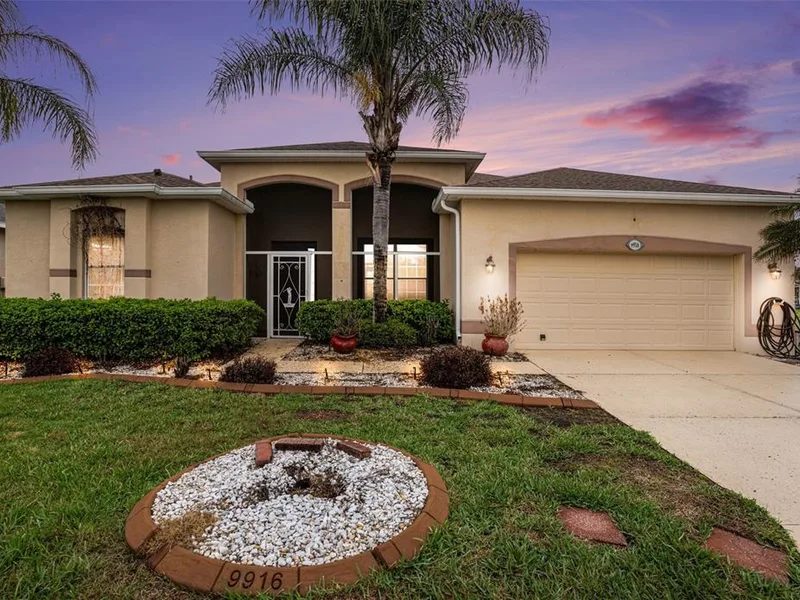 9916 Cleghorn Drive, San Antonio, FL, 33576