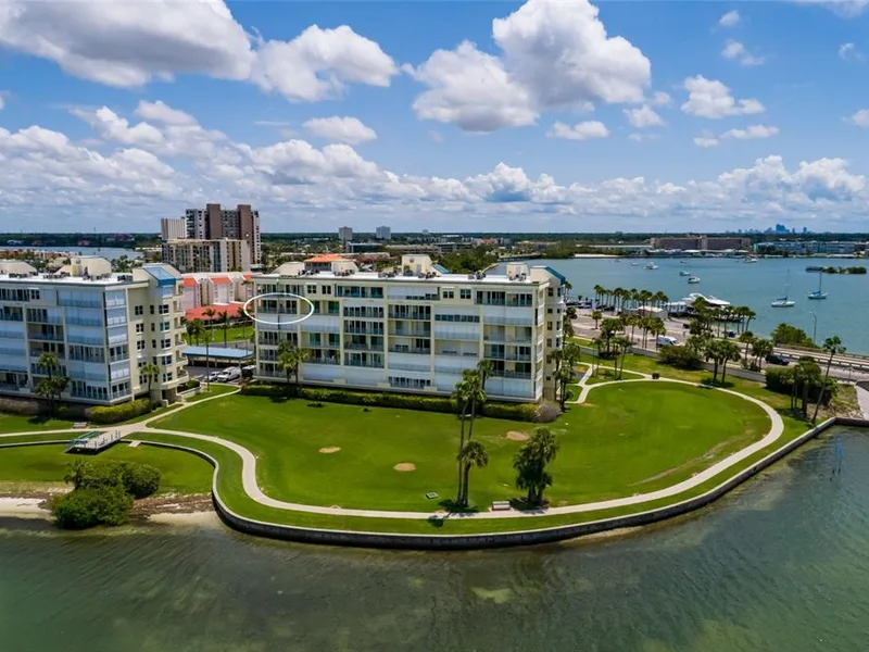 7862 Sailboat Key Boulevard S, Unit 506, South Pasadena, FL, 33707