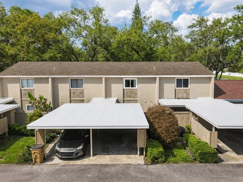 7912 Cedar Drive, Unit 7912, Temple Terrace, FL, 33637