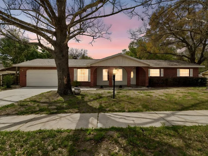 3817 Twilight Drive, Valrico, FL, 33594