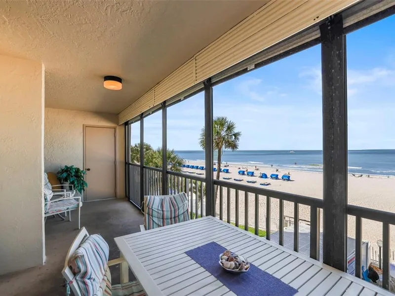20040 Gulf Boulevard, Unit 302, Indian Shores, FL, 33785