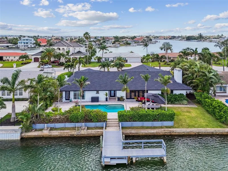 221 Howard Drive, Belleair Beach, FL, 33786