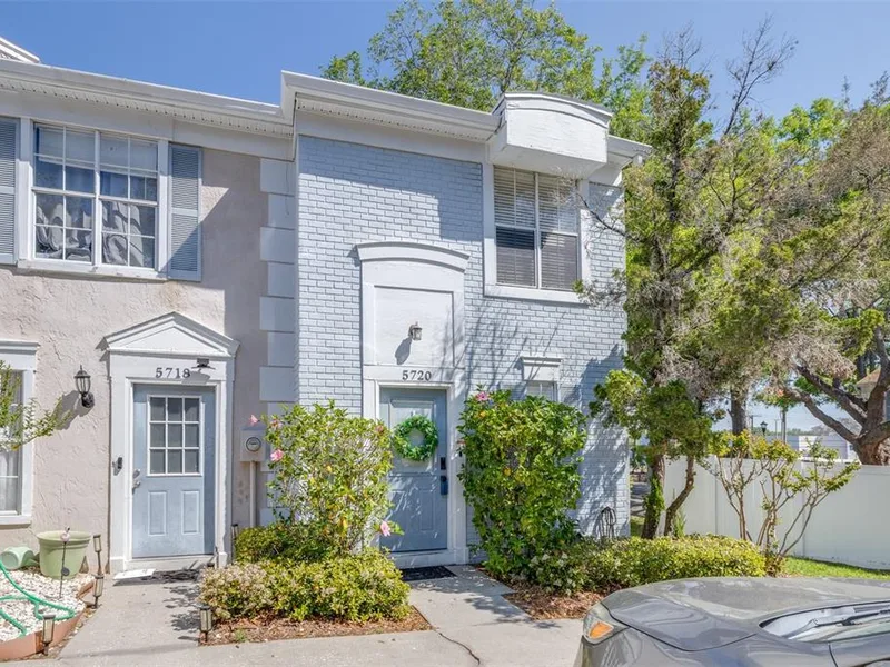 5720 Dalden Drive, Unit 5720, Temple Terrace, FL, 33617