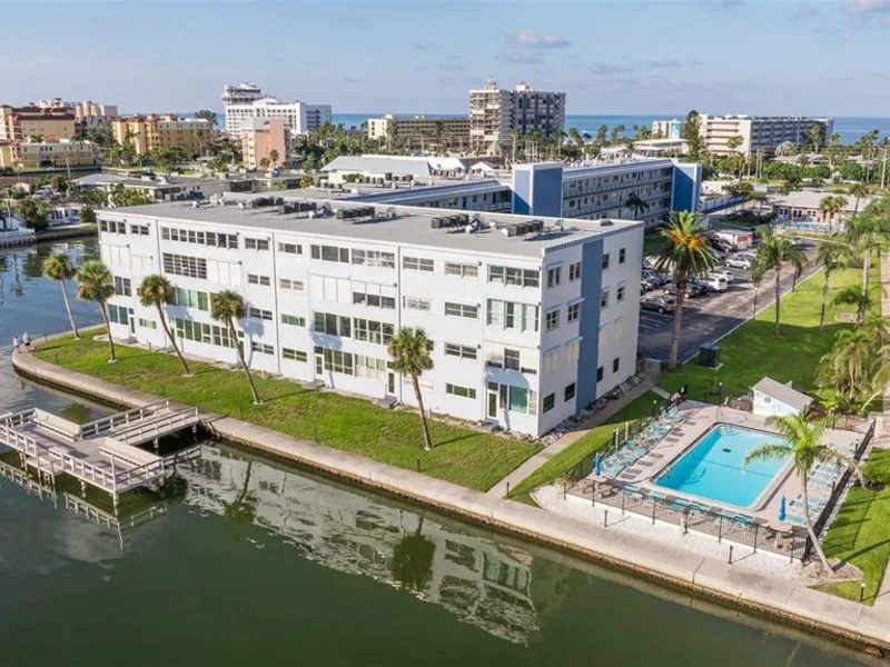 5555 Gulf Boulevard, Unit 215, St Pete Beach, FL, 33706