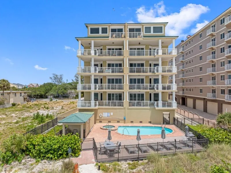 19734 Gulf Boulevard, Unit 402, Indian Shores, FL, 33785