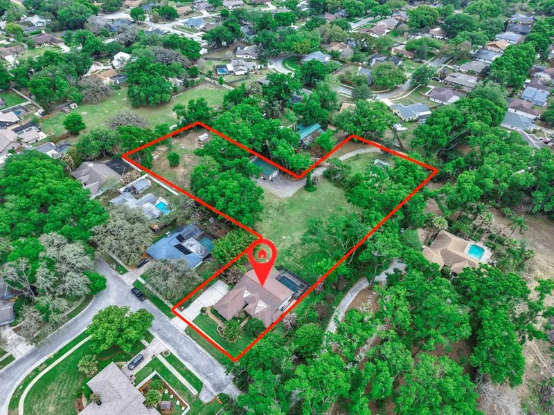 401 Penn National Road, Seffner, FL, 33584