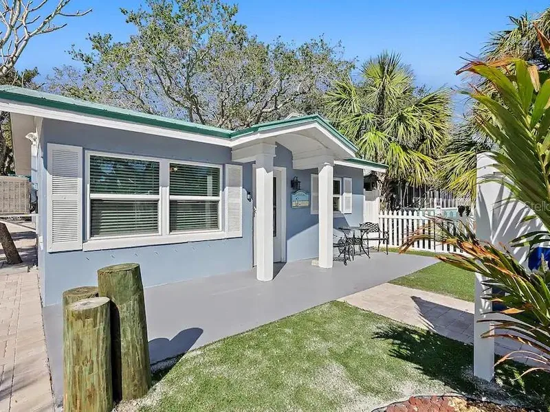 724 Gulf Boulevard, Indian Rocks Beach, FL, 33785