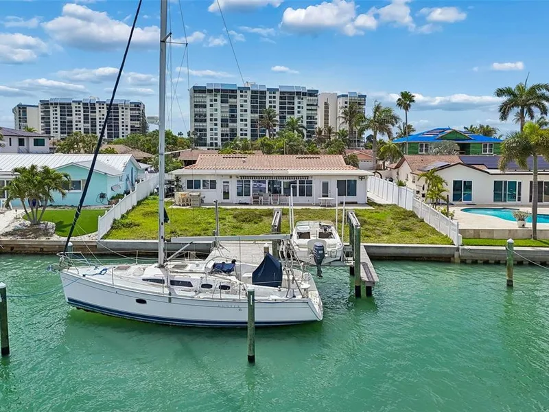 15 Bellevue Drive, Treasure Island, FL, 33706