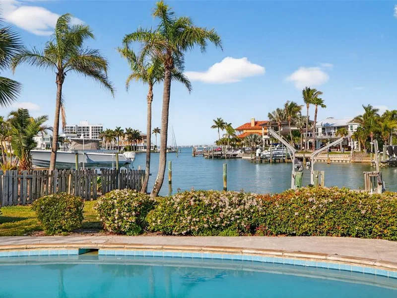 3103 Wedgewood Drive, Belleair Beach, FL, 33786