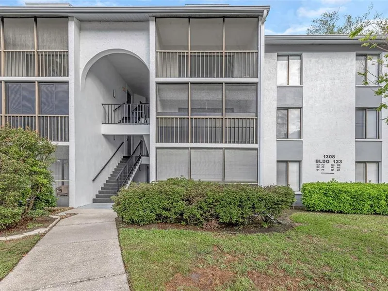 1308 Pine Ridge Circle E, Unit H1, Tarpon Springs, FL, 34688