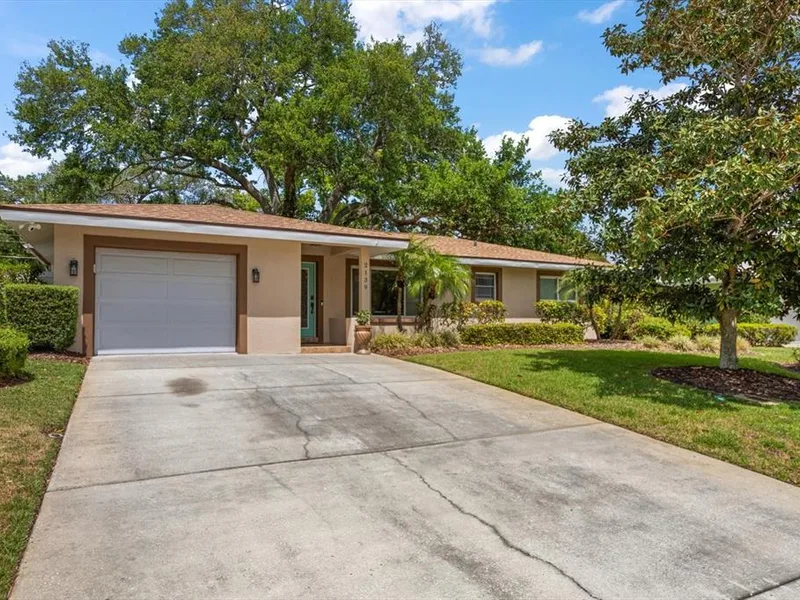 2139 Lanai Avenue, Belleair Bluffs, FL, 33770