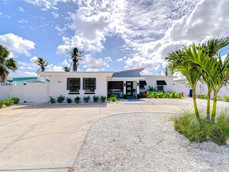 728 Pruitt Drive, Madeira Beach, FL, 33708
