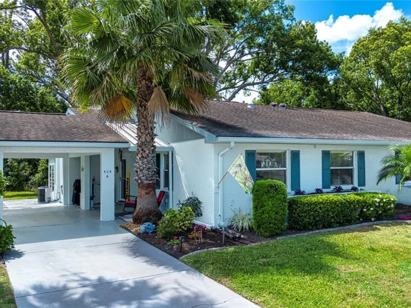 505 Finsbury Circle, Unit A, Sun City Center, FL, 33573