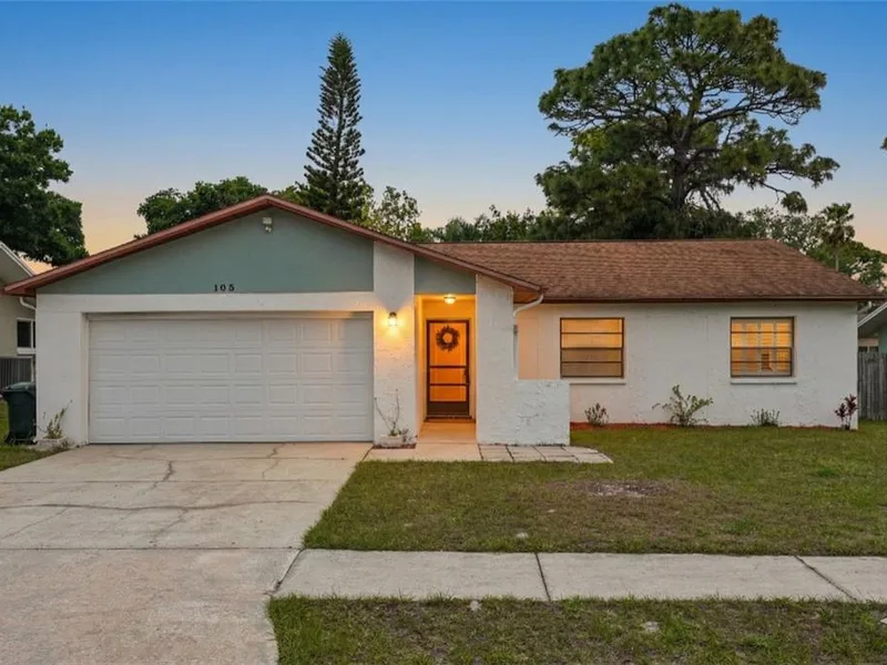 105 Lotus Circle, Safety Harbor, FL, 34695