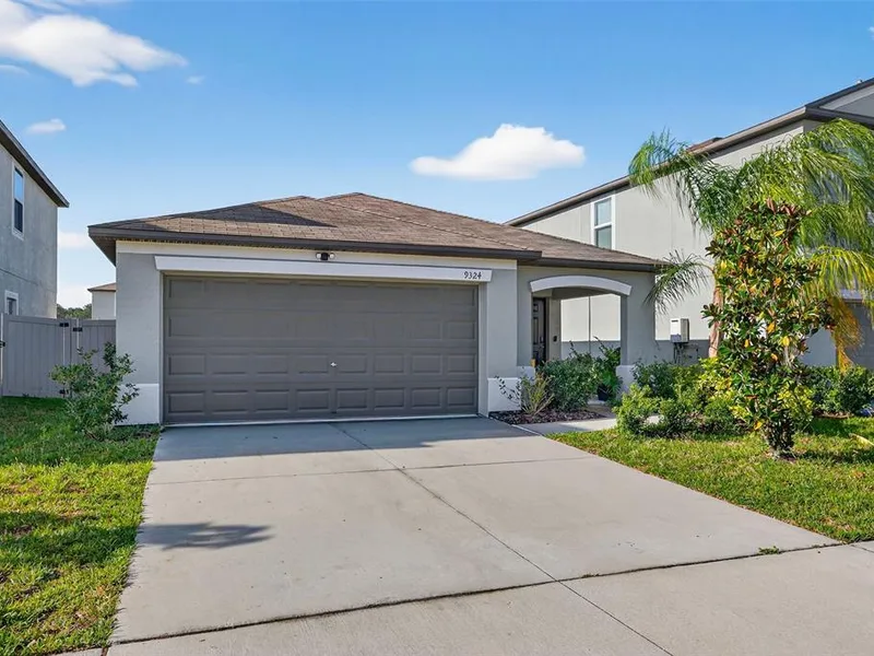 9324 Lemon Drop Loop, Sun City Center, FL, 33573