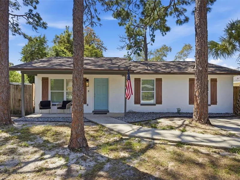720 Locust Street, Tarpon Springs, FL, 34689