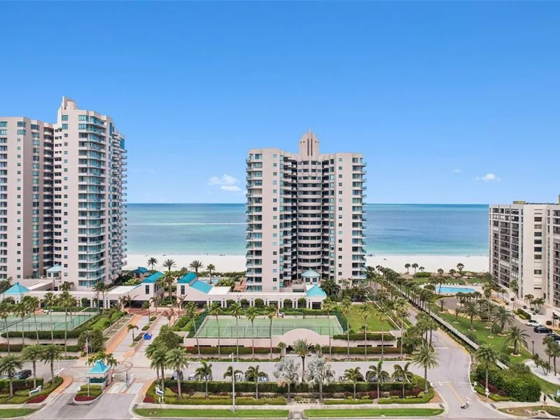 1520 Gulf Boulevard, Unit 202, Clearwater Beach, FL, 33767