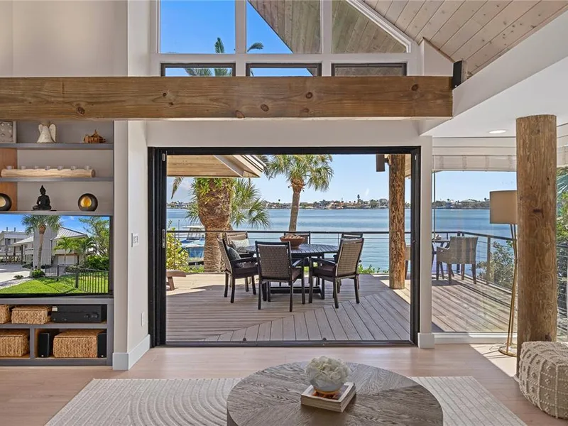 151 Punta Vista Drive, St Pete Beach, FL, 33706