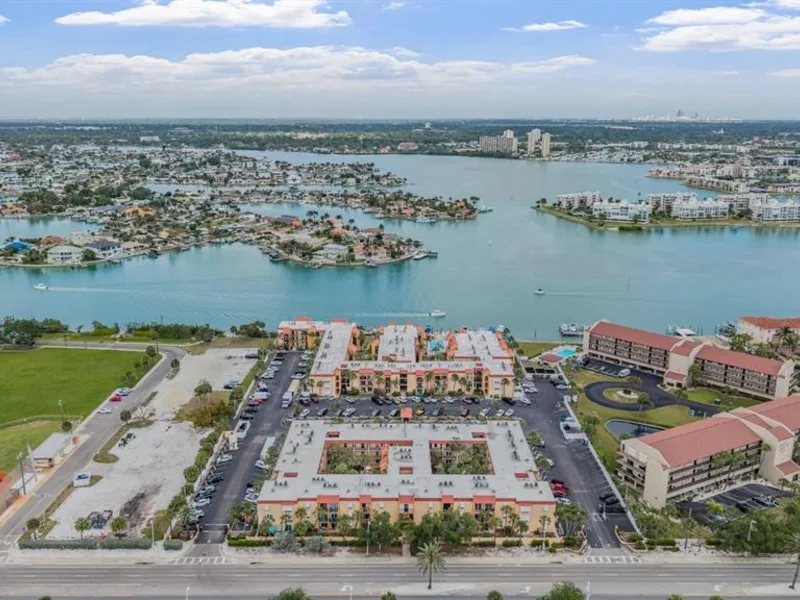 8911 Blind Pass Road, Unit 108, St Pete Beach, FL, 33706