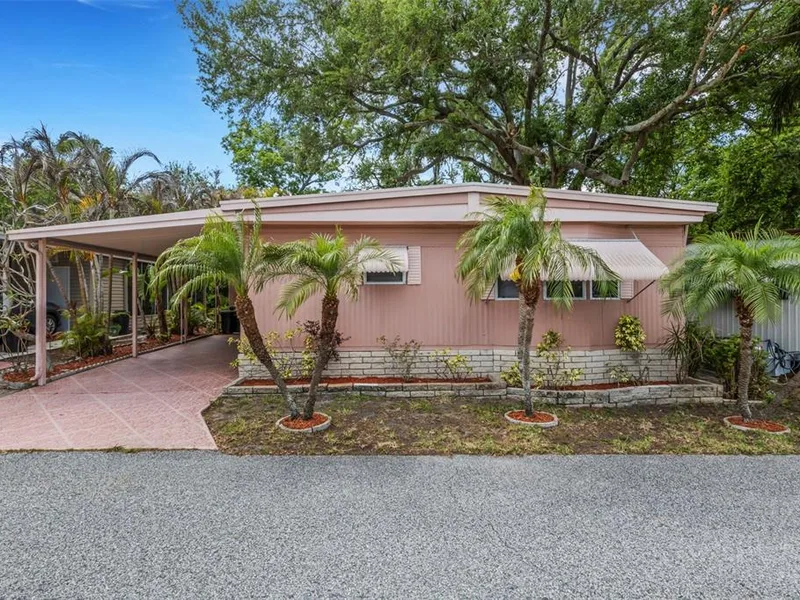 98 Cedar Elm Drive, Unit 32, Safety Harbor, FL, 34695