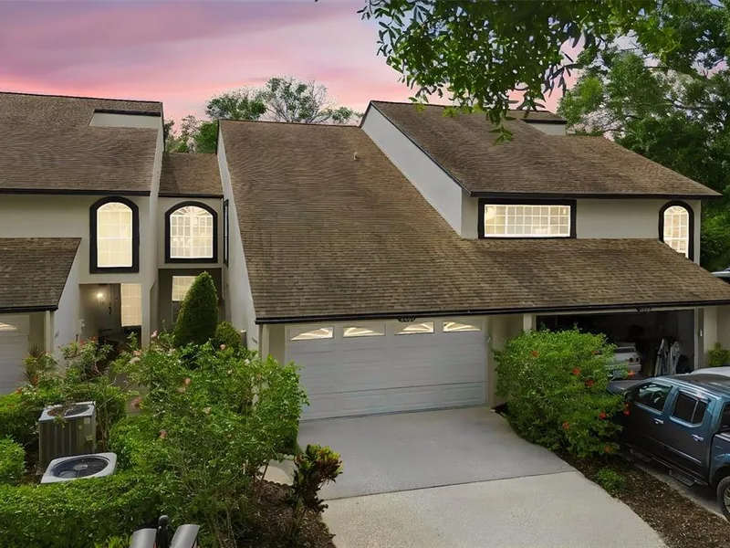 13934 Clubhouse Circle, Unit 8, Tampa, FL, 33618