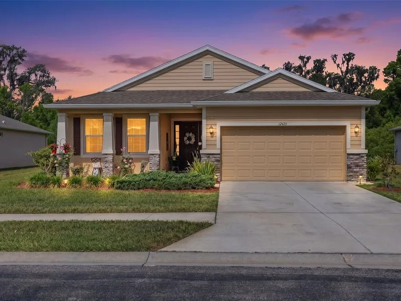 12421 Eastpointe Drive, Dade City, FL, 33525
