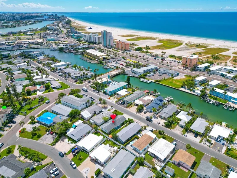 11295 1st Street E, Treasure Island, FL, 33706