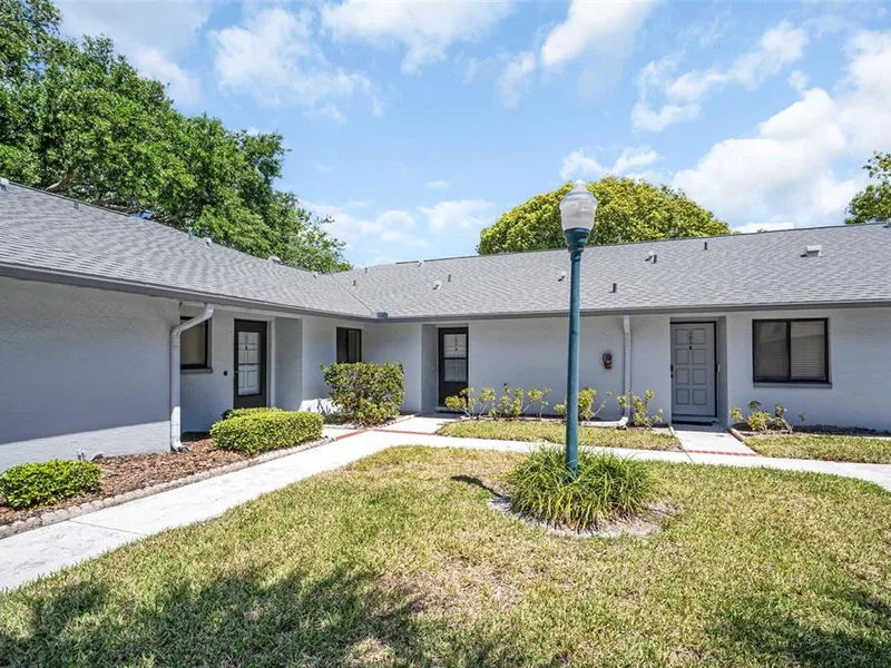 2765 Countryside Boulevard, Unit 104, Clearwater, FL, 33761