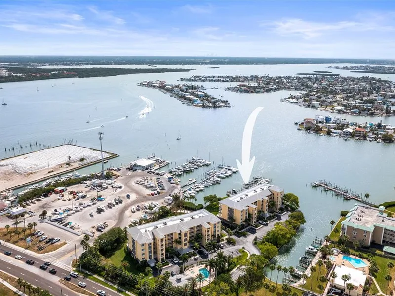 425 150th Avenue, Unit 2303, Madeira Beach, FL, 33708