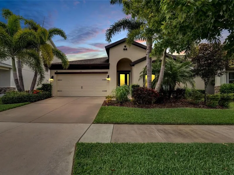 7211 Meeting House Lane, Apollo Beach, FL, 33572
